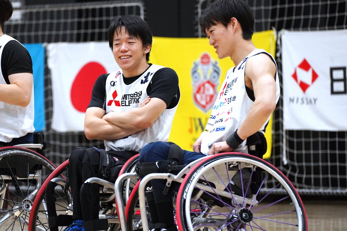 JWBF_OFFICIAL's tweet photo. ♿🏀
／すしこのマイク🍣
#車いすバスケ 男子次世代合宿
取材レポート
＼
先週、#日本財団パラアリーナ （@parasapo）で行われた男子次世代合宿を、すしこさん（@3110_chacco）が取材してくださり、新しい選手たちや藤井新悟コーチたちの声を集めてくれました。
https://t.co/kQZAXjvmYa https://t.co/j6duN5BfSs