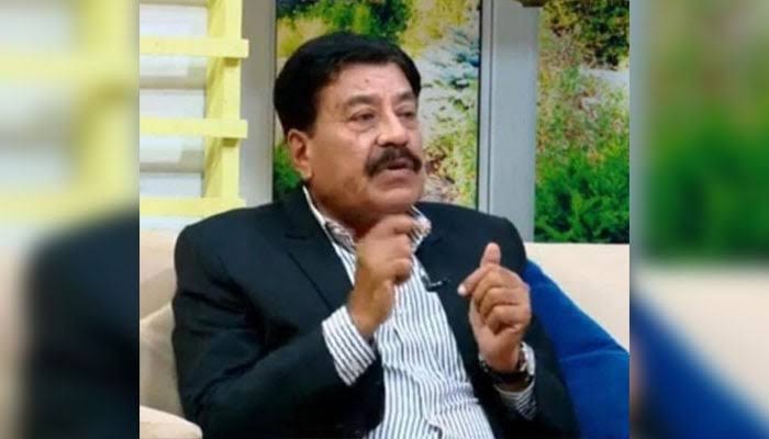 DFSMQM's tweet photo. گزشتہ روز کراچی میں ڈاکٹر بیربل کا بے رحمانہ قتل کراچی کے امن کو خراب کرنے کی سازش ہے ڈاکٹر بیربل میرے کلاس فیلو تھے اور بحیثیت آئی سرجن ایک عظیم مسیحا تھے آپ کے اہل خانہ تمام پسماندگان سے دلی تعزیت کرتا ہوں حکومت سندھ پولیس  انتظامیہ سے قاتلوں کی فوری گرفتاری کا مطالبہ کرتا ہوں https://t.co/aQka51Wmdk