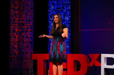 JaneRui__'s tweet photo. Being outspoken is a great thing for me
I stand for only the right
#womenempowerment #womensentrepreneur https://t.co/WJZxFE3AX6
