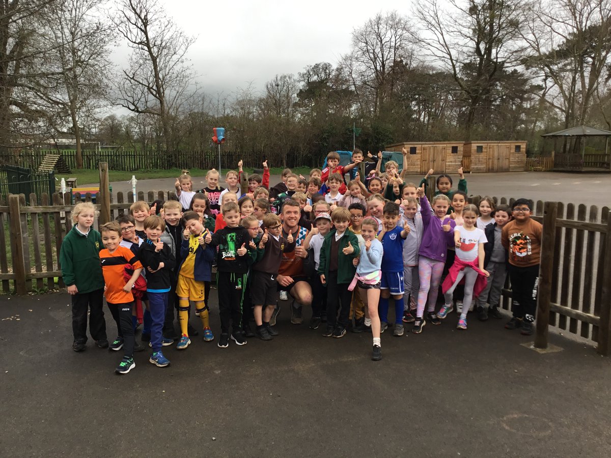 Today, we have been raising money for Muscular Dystrophy UK. The children have come to school in their sports kit and have attempted to run a marathon collectively as a class. <a href="/MDUK_News/">Muscular Dystrophy UK</a> #LondonMarathon