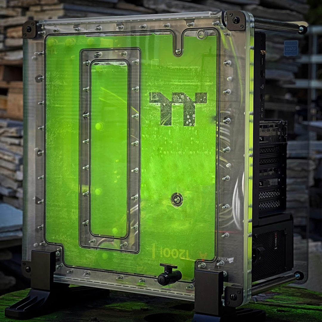 Thermaltake_de's tweet photo. Grün, Grün, Grüner- dieser DistroCase 350P Build von OverChilled PCBuilds 💚
#rgb #rgbsetup #greenpc #custompc #customsetup #watercooling #watercooled #pcmodding #pcmod #diypc #diysetup #pygaming #gaming #pcmr #greenthumb #greenerpc https://t.co/bqnMgUOjOV