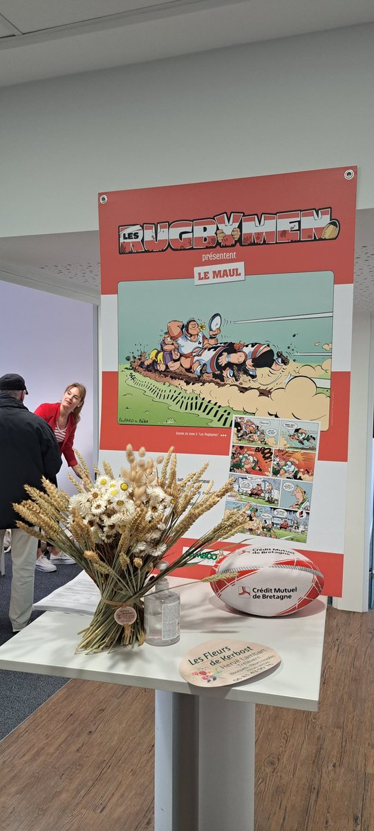 Aujourd'hui c'est une belle journée !!! 😎 C'est l'Assemblée Générale à la caisse locale <a href="/CcmPerrosGuirec/">CMB Perros Guirec</a> ! Les votes se font en musique 🎶 Petit-Dej, cadeaux, fleurs séchées 💐 #RSE #ag #musiquebretonne <a href="/cmarkea/">Crédit Mutuel Arkéa</a> <a href="/CMBretagne/">CMBretagne</a> <a href="/CreditDd22/">Crédit Mutuel DD22</a> <a href="/DirCoCMB/">Direction Commerciale CMB</a>