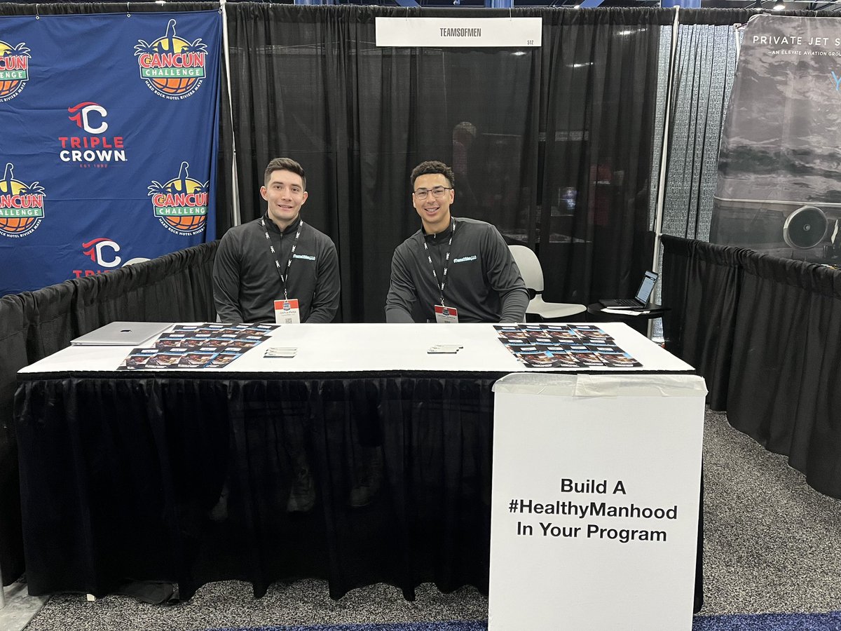 KipIoane's tweet photo. @teams_men is back for day 2 of @NABC1927 and @WillametteMBB alumni #JordanJenkins #JoshPerez are sharing their experience with coaches all day at #Booth512 https://t.co/SIwTFocirM