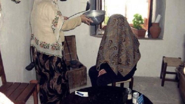 Meral Akşener kurşun döktürüyor🤣🤣🤣