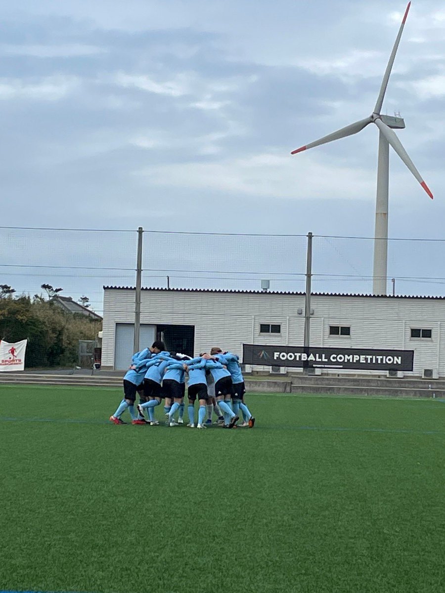 fcblumonte's tweet photo. 新入生の皆さん
ご入学おめでとうございます🎉 
FC BLUMONTE は青キャンの唯一のサッカーサークルです！ぜひお待ちしてます

🔵4月の練習日程⚪️
4/11 火16〜18:00
4/13 木13:40〜15:40
4/19水13:40〜15:40
4/25火16:00〜18:00
4/25金13:40〜15:40
会場:渋谷スポーツセンター

#春から青学 #青学新歓 https://t.co/H5w24tsMZ4