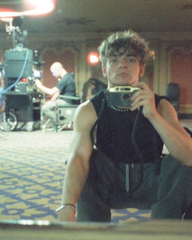 kylebstyle's tweet image. happy bday boys! Thank you for being part of my story, I love you unconditionally and forever 🤍🥹
#JKB23 #Noahs22