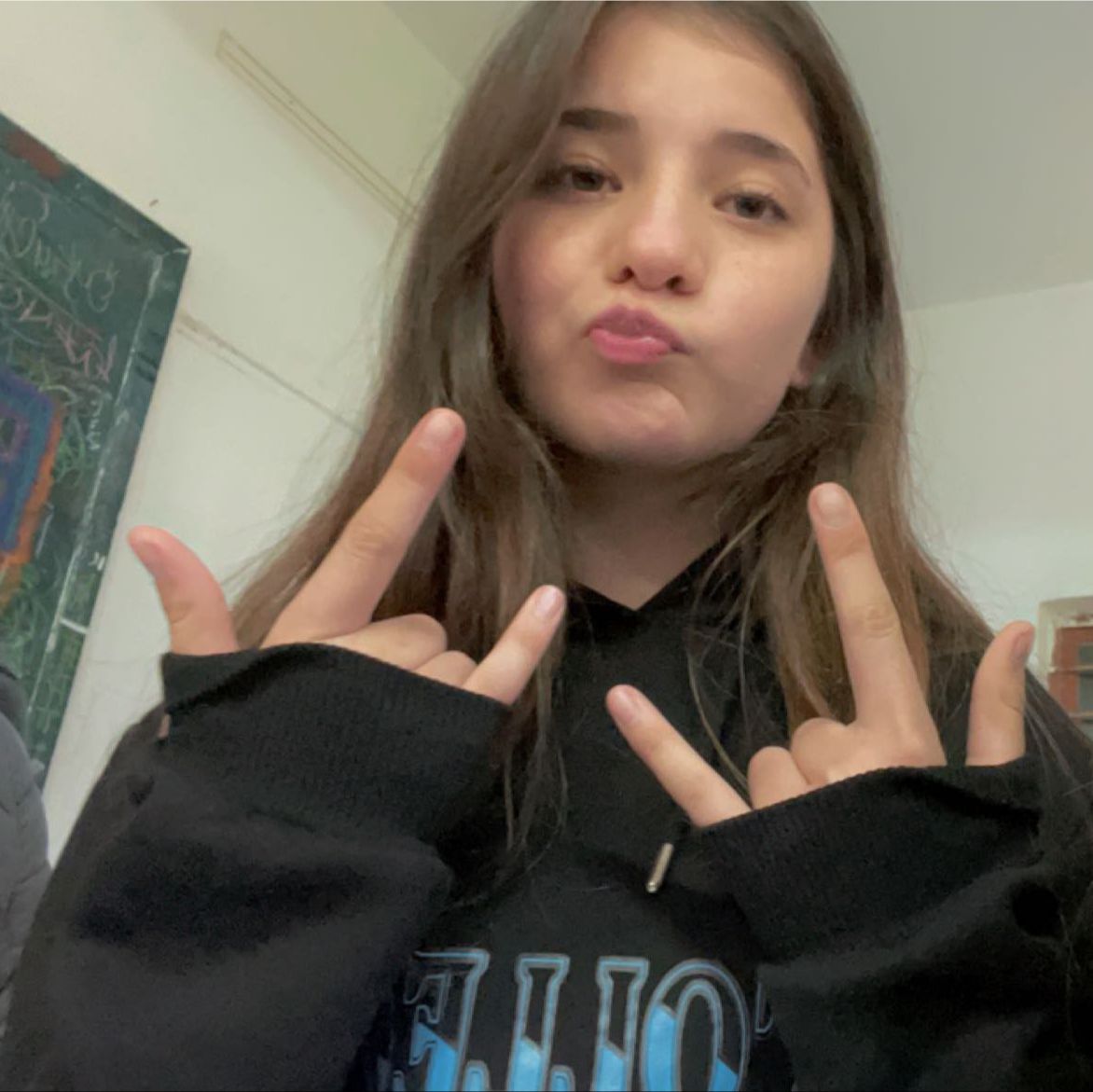 Sizler nasıl ki tüm evlatlarımıza kıydınız onların tüm hayallerini geleceğini çaldınız sizler de hepiniz katilsiniz yok öyle yanlızca sahibi,mütahiti,plancısı siyasetçisinden göz yumanına kadar teker teker hepiniz yargılanacaksınız.
#isiasbirinizdeğilhepiniz 
#isiasortakdavamız