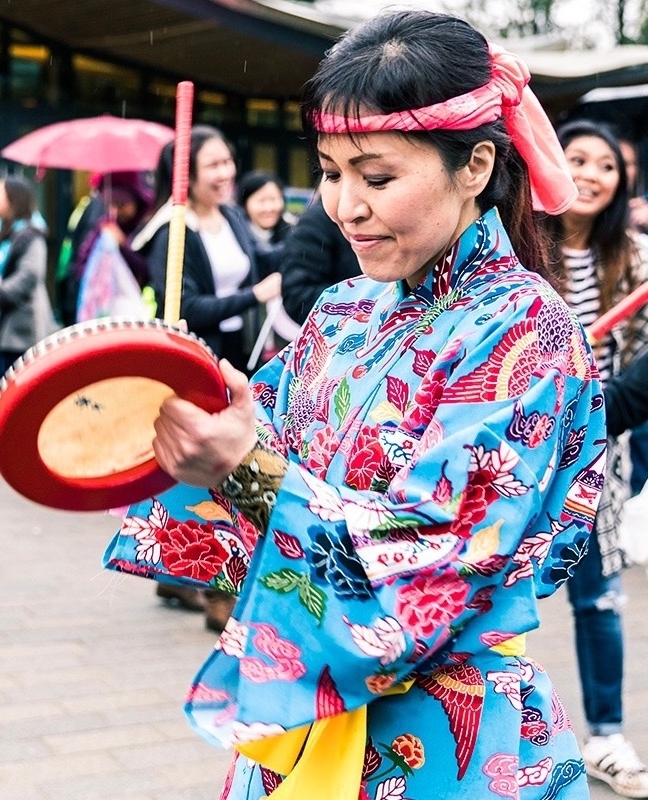 MyVancouver's tweet photo. Experience the beauty of spring like never before with the Vancouver Cherry Blossom Festival! 🌸🌸 From bike rides and art installations to virtual workshops and concerts, there's something for everyone to enjoy!
📅 April 1-23
📷 SDJF, @OfficialVCBF #VCBF
https://t.co/UV6YzafMHe https://t.co/Bhzp5l2mpm