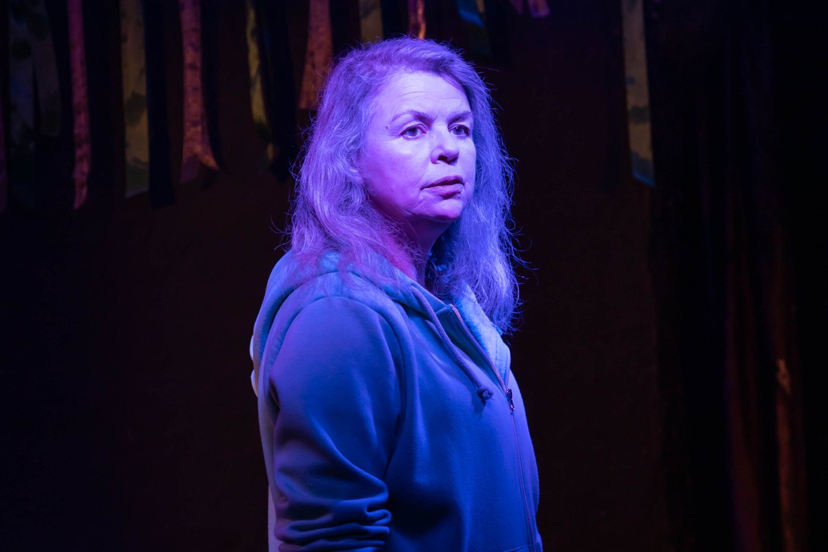 🐚Tonight is your LAST CHANCE to see Morveren in-person!🐚

The siren’s song is calling Keren’s name to come home.

In this mysterious hidden coastal village, where women make the rules, she must decide: career or community?

🎟️space.org.uk/event/morveren/