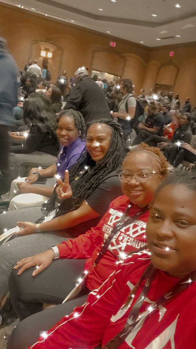 Coachlwilliams1's tweet image. @xocoachtee @CoachB_Williams @CanesCoachBrew #wbca23