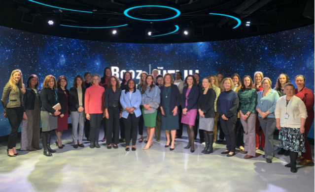 KristenC_BAH's tweet photo. Senior Women in Finance Take Engagement to the Next Level at Helix Event https://t.co/8x4n9Pfuxq https://t.co/XEsHMUUTh0