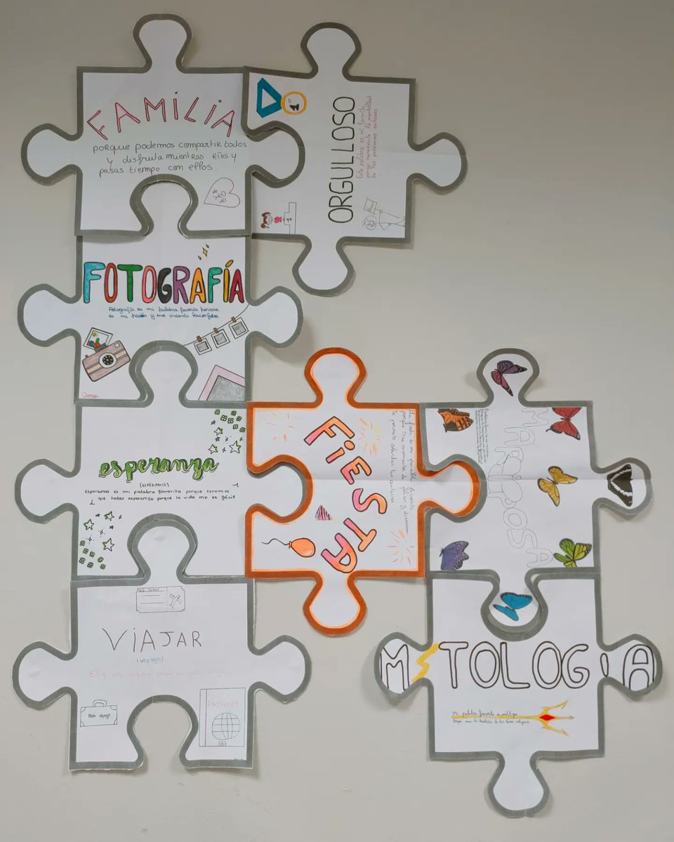 Para celebrar la #SemaineDesLangues2023 los alumnos de T13 ST2S de <a href="/LyceePissarro/">Lycée Camille Pissarro</a> han realizado un rompecabeza con sus palabras favoritas🇪🇸
Trabajo en construcción...
<a href="/EspAcVersailles/">Espagnol_AcVersailles</a> mira¡ qué bonito!