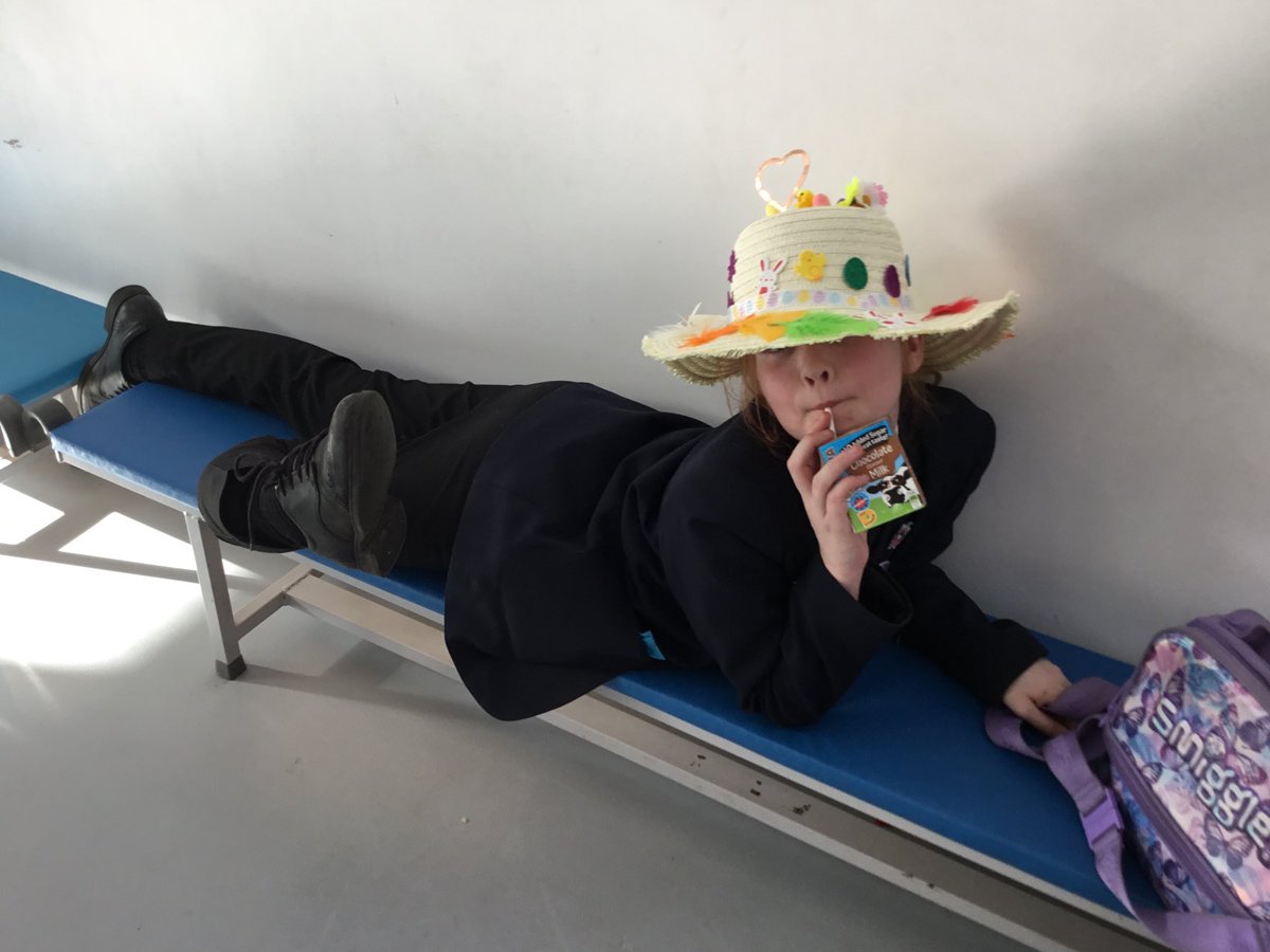 TreeHouseLTPA's tweet photo. Easter fun at Treehouse making Easter bonnets🐣🐥🐣🐥👩‍👧👩‍👧👒 https://t.co/LNpu3p1bPR