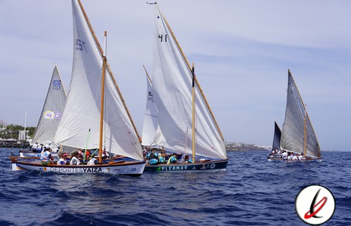 ⛵ #VelaLatina 

Puerto Calero acoge el sábado el inicio de la Copa Vela Latina del Sur

☑️ 15 barquillos participan en esta tercera edición 
☑️ Se esperan unas condiciones duras de viento
☑️ Tritón Clínica Bari defiende el título

Consulta la noticia⬇️⬇️

lanzarotedeportiva.com/index.php/vela…