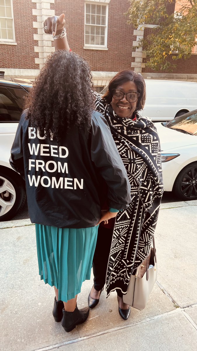 equitypacny's tweet photo. Help us fight the good fight of bringing equity to cannabis, education, and environmental justice by contributing $5 before the close of Women’s History month.
Support us here: https://t.co/Vlct4g1TMc https://t.co/S1vUDhTCj1