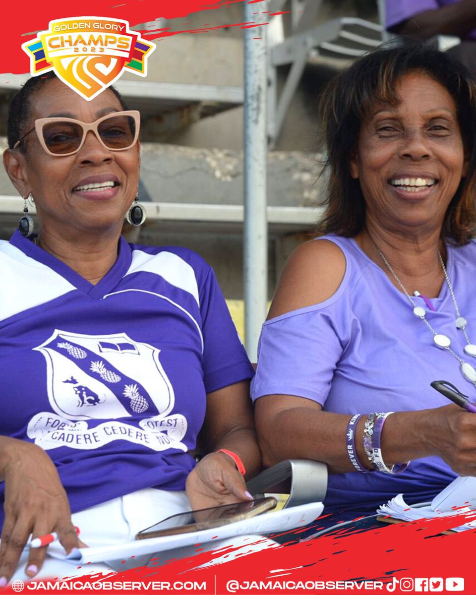JamaicaObserver's tweet photo. No hair, no fear! The fortis beard will suffice 🤣
Spectators are repping their schools in full #Champsstyle all across the National Stadium and we love to see it! 💜💚💙🧡♥️🤎💛 https://t.co/tXjFJNTERw