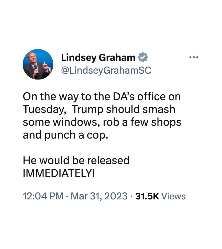 NoLieWithBTC's tweet photo. Holy shit. A sitting Republican senator just openly called on Trump to commit more crimes, including assaulting police. https://t.co/DWWyesJuuC