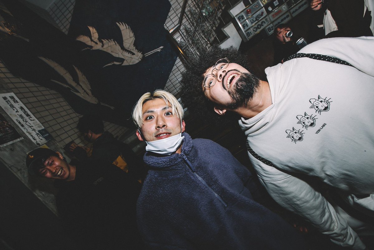 【重大なお知らせ】
我々FORMALIN(ホルマリン)は2023年4月1日よりバンド名を「KYOUDAI」に改名します。
由来は最近売れているバンドは日本語をローマ字にしたバンド名が多いし、僕たちが兄弟バンドだとすぐ認知してもらえると思いこの名前に決めました。
今後とも応援よろしくお願いします。