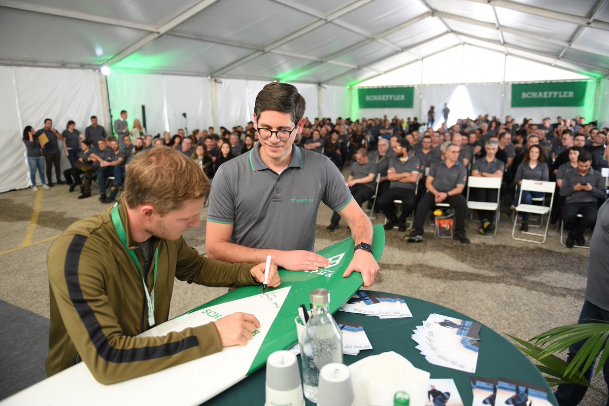 SchaefflerGroup's tweet photo. Our plant in Portugal is only a 30-minute drive from Nazaré – the place where @SebastianSurfs broke the world record for riding the biggest wave in history last year. 🌊 His visit today with a Meet&amp;Greet session was a highlight for the colleagues! #WeAreSchaeffler #bigwavesurfer https://t.co/SN1XRptGTs