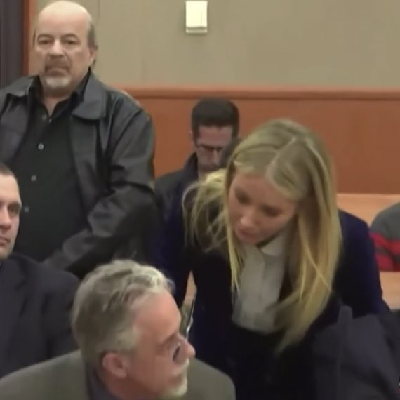 “Hail Hydra.”

#mcu #gwenethpaltrow #gwynethpaltrowskicrash #GwynethPaltrowSkiCrashTrial