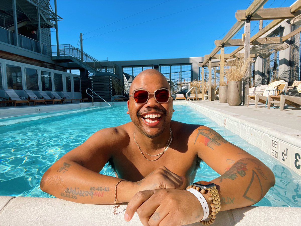 jab07_'s tweet image. 🗣️🗣️ TO FREEDOM ✌🏾🙌🏾!! 

#imout #funemployed #BlackBoyJoy