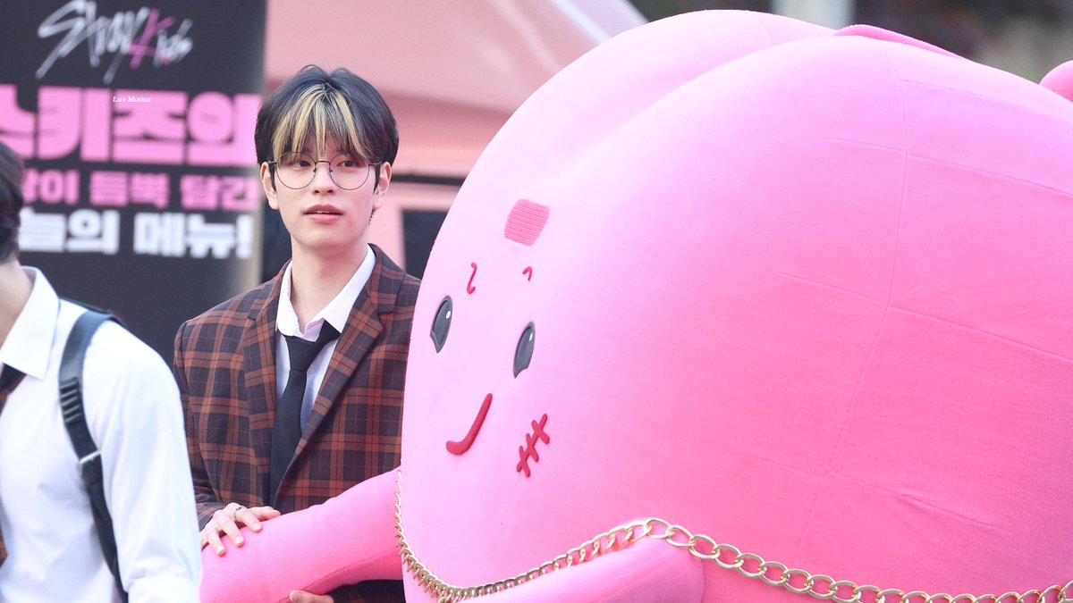 다른집 강아지...

#스트레이키즈 #승민
#StrayKids #Seugmin #AprilFoolsDay