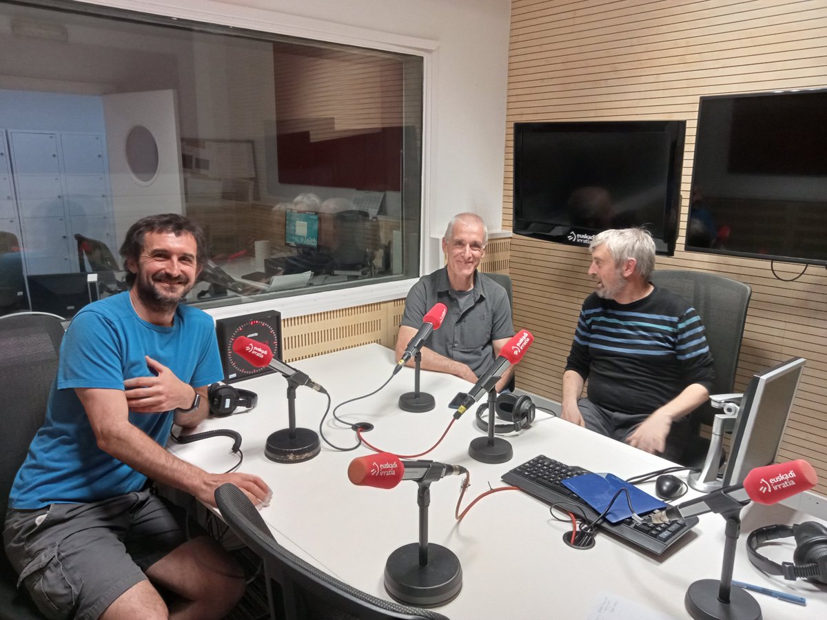 EhuStream's tweet photo. Atzo A. Elosegi eta A. Larrañaga @euskadi_irratia –n izan ziren #Citypoll proiektu koordinatuaren berri ematen #Ekosfera-n. Datorren astean izango dugu programa entzungarri. Ez galdu!
@IcraWater @UniBarcelona @upvehu https://t.co/LR0UqXYUdZ