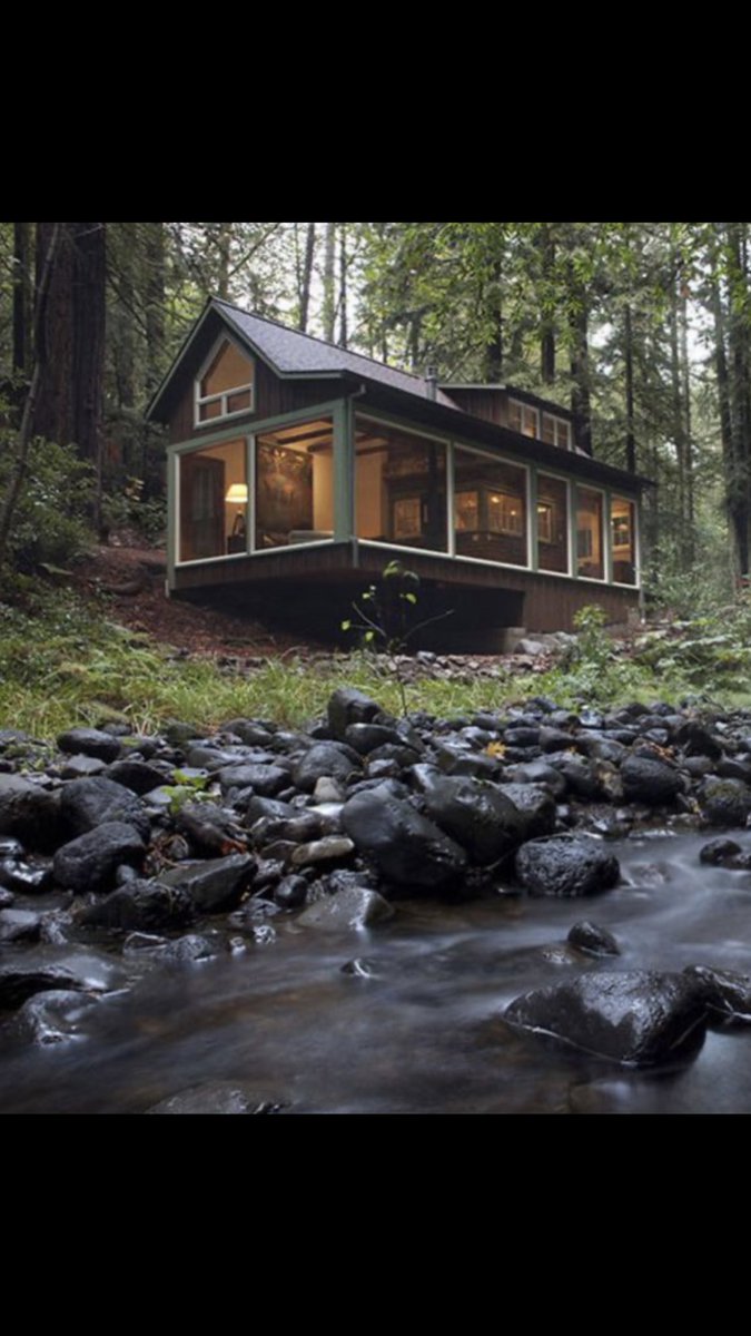 Could you do it ? Live here with your loved one ? I definitely would 😍