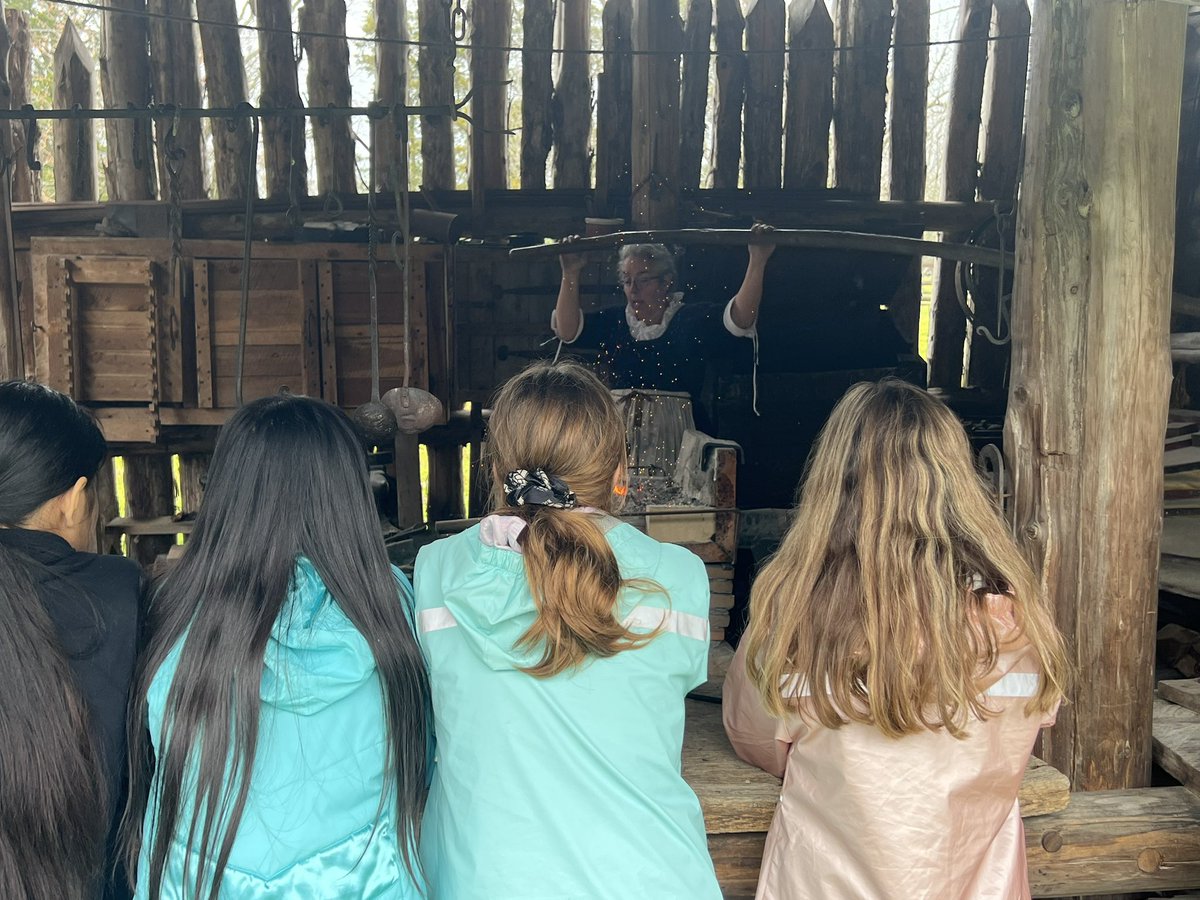 JRESGreen's tweet photo. Fifth graders learned that a blacksmith could make about 1,000 nails a day in the late 1700s. https://t.co/ZiF1KDI1LF