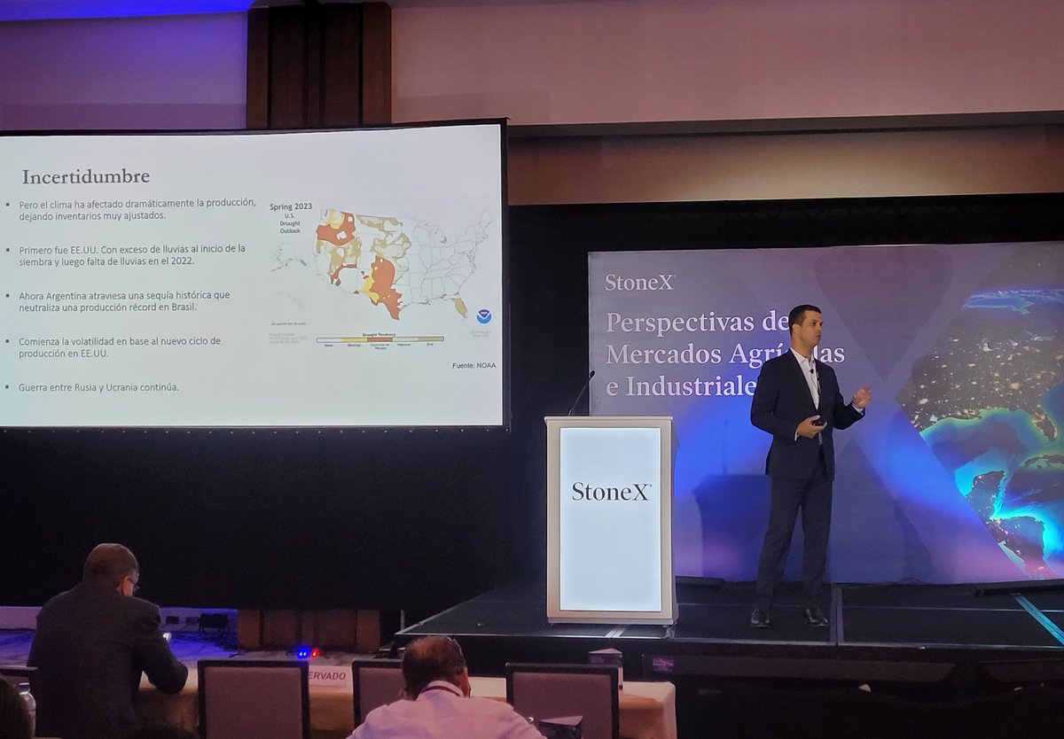StoneX_Official's tweet photo. Los expertos han dado inicio a las sesiones del día en Perspectivas de Mercados Agrícolas e Industriales 2023. ¡No se pierda la ponencia del exsecretario de Hacienda de México, Dr. Carlos Urzúa, a las 3:00 p.m., hora de Panamá! https://t.co/Xd5lBOEpJE