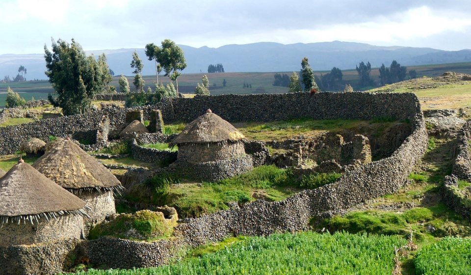 VisitAmhara_'s tweet photo. #Vist_Amhara
#Ankober traditional village.
#Shewa #Amhara https://t.co/tYmxoNrflU
