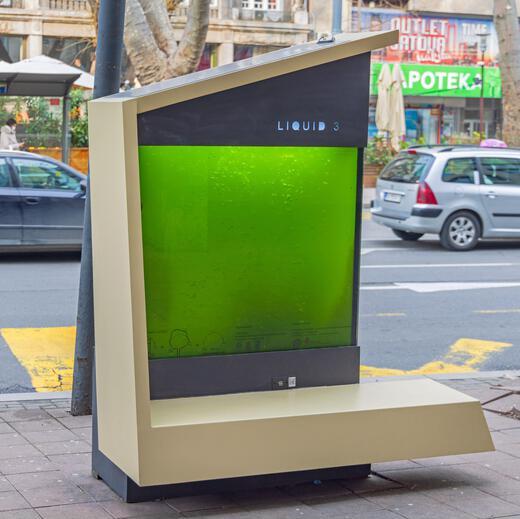 bencher_middle's tweet image. &quot;Scientists Develop &apos;Liquid Trees&apos; to Improve Air Quality&quot;

Explanation:-
 &quot;Liquid trees&quot; are water tanks filled with algae that can absorb carbon dioxide from the air, similar to trees. One tank can clean as much carbon dioxide as two 10-year-old adult trees
#Serbia
#Liquidtree