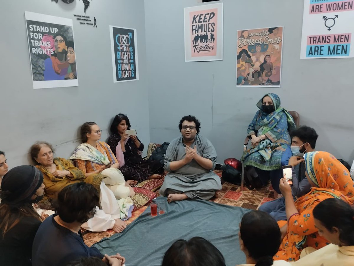 Gender Interactive Alliance organized an Iftar today for the Khwajasira community to celebrate International Transgender Day of Visibility with grassroot activists. The iftar included a study circle, discussion on activism, etc.
<a href="/MooratMarch/">Sindh Moorat March</a> <a href="/GIApakistan/">GIA Pakistan</a> <a href="/surkhina/">Hina Baloch</a> 

#DSTV