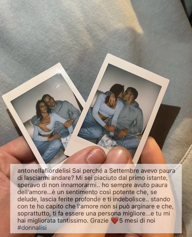 imma96durazzo's tweet photo. L'amore fa paura ma sl qnd riesci a superare quella paura capisci di avere a che fare con il grande amore
#5mesi #donnalisi ❤ https://t.co/ymF8TreXZK