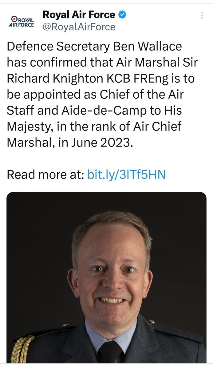 nextgenraf's tweet image. JEngOs and SEngOs cutting about crew rooms be like...