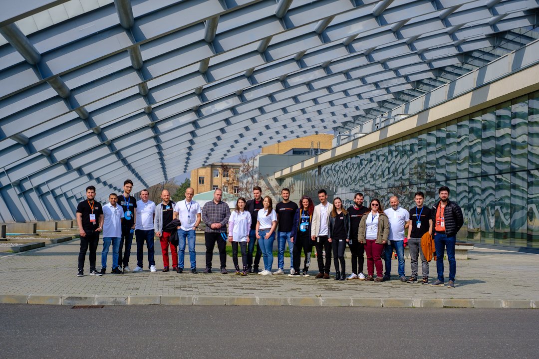 clpu_icts's tweet photo. #ICTSNews & finally the successful experiment #UMP47 at @ELINPMagurele comes to an end. They have put together their knowledge and expertise to make great Science!. Thank you, team: exhausted but always with a smile! @project_IMPULSE @uvtromania @ELI_laser https://t.co/aWpfpZbuE7