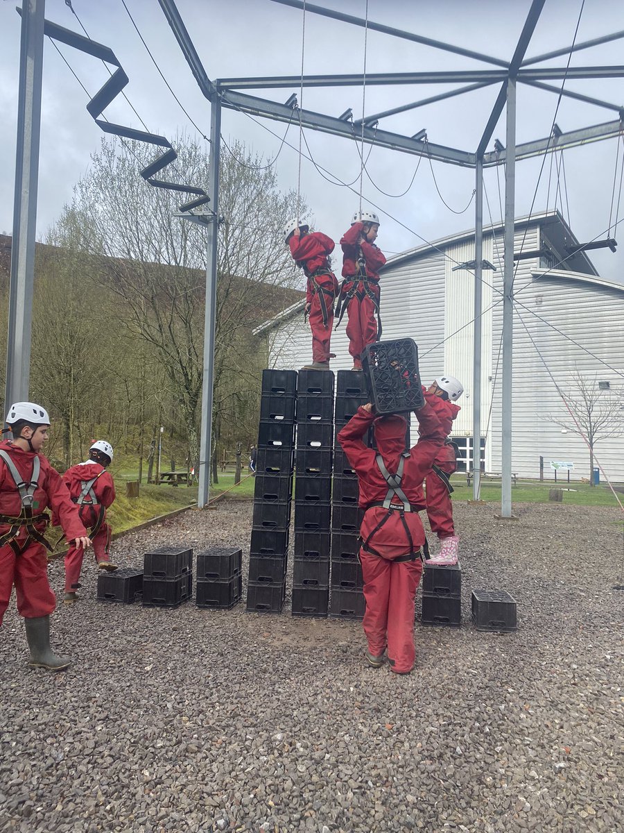 SevernPrimary's tweet photo. Group 1 had some fun crate stacking this morning! #severntakesummit #rockuk #cratestacking https://t.co/n4wAKNgvGE
