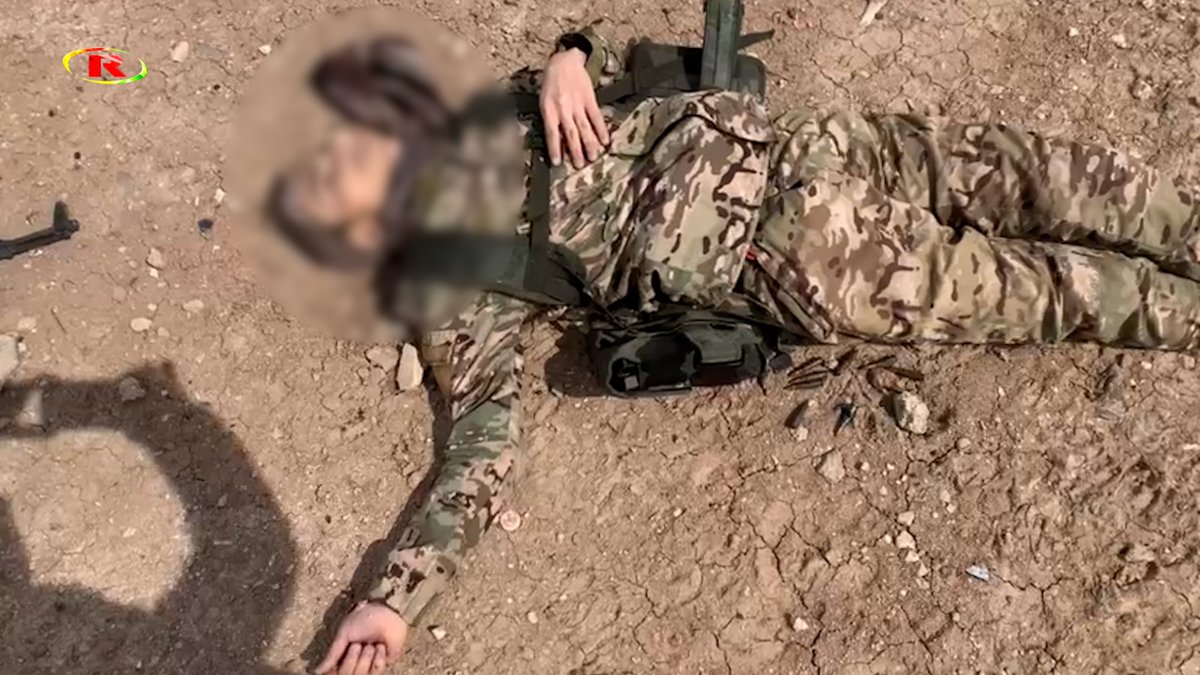 solin_amin's tweet photo. Two suicide bombers were killed by the #Asayish Forces,in the city of #Hasakah #NortheasternSyria a Minutes ago,they were trying to blow themselves up in a #Security center,and the two people were wearing military uniforms,it is likely that they belong to #ISIS. https://t.co/jfjxSnCtQz