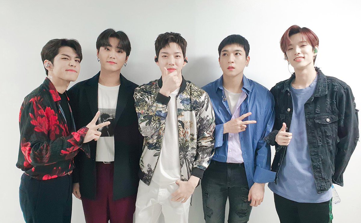 2015_Pillike's tweet photo. #원필 #DAY6 : 170401 

DAY6 1ST WORLD TOUR 'Youth' [Encore]
💖 2019.3.30-3.31

My Day가 있어 완주할 수 있었던 우리의 '청춘'
DAY6의 첫 월드투어, 끝까지 함께해주셔서 감사합니다!

#데이식스 #Youth #Youth_Encore https://t.co/11xpSfLUyl