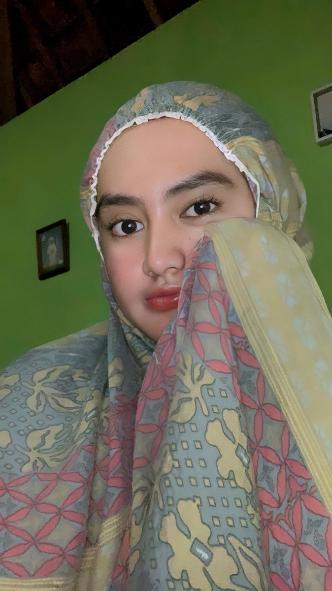 panggilajaawta's tweet photo. melotot biar km takut😡 https://t.co/aY6WStwfdH