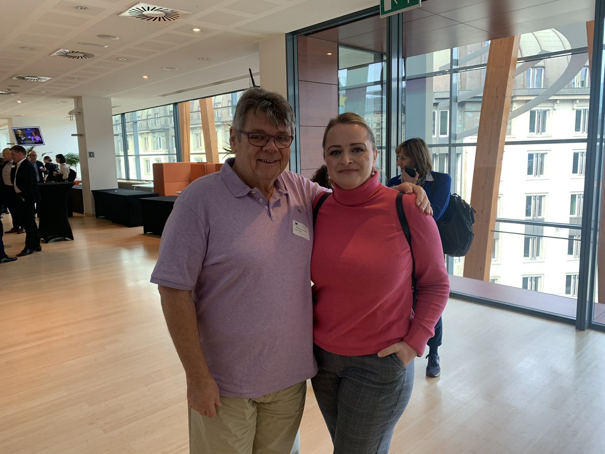 miroslavhajnos's tweet image. ✊The Executive Committee of the European Trade Union Confederation  @etuc_ces was convened on 30-31 March 2023 at the European Economic and Social Committee (@EU_EESC) with @MonikaUhlerova, the president of @KOZSlovakRep  in attendance. 

🟥The #ExCo committee discussed the