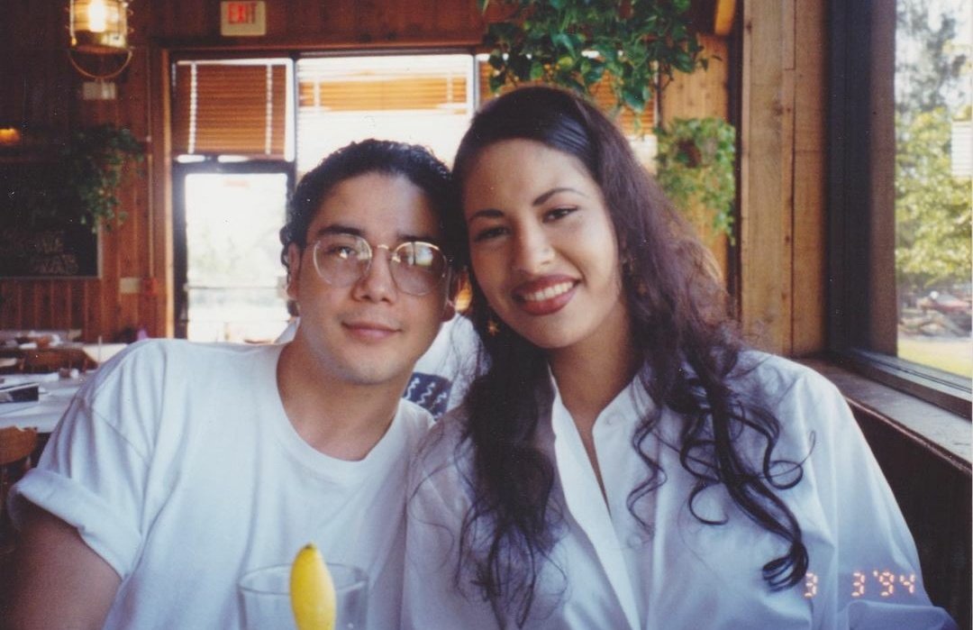 mjxag's tweet photo. Recordando a este hermoso ángel hoy... Selena Quintanilla-Perez, te amamos. 🕊🌹
#SelenaForever #SelenaQuintanilla #RIPSelena https://t.co/hpfknS0Jpt