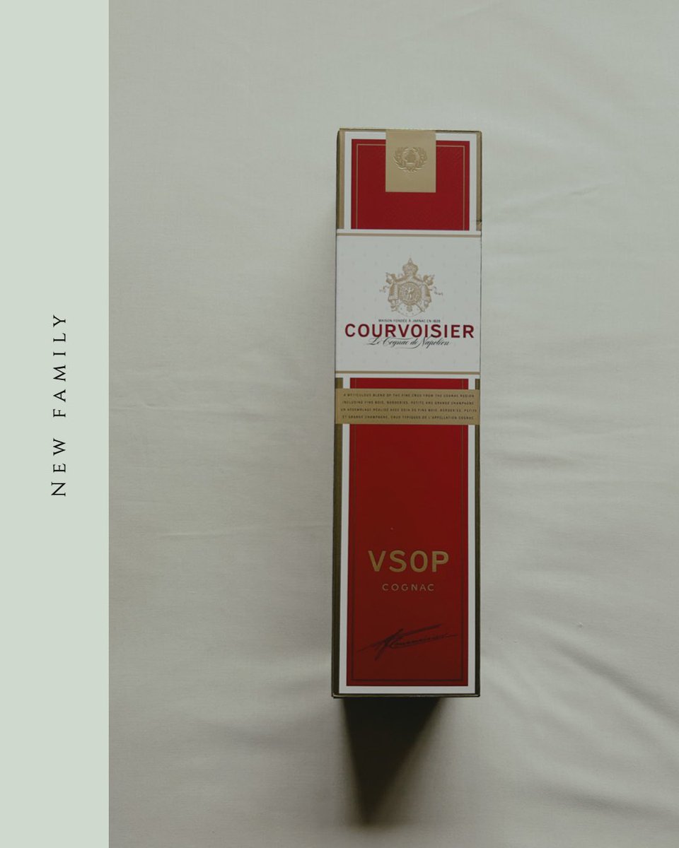 k_skits's tweet photo. I just recently became part of the Premium French Cognac, Courvoisier family 🥰 La vie est belle 🥃✨

#sponsored #PaidPartnership https://t.co/WdJKPIPtNc