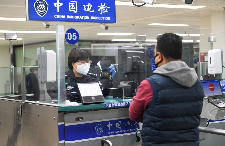 China's travel agencies and online tourism service providers are permitted to provide inbound