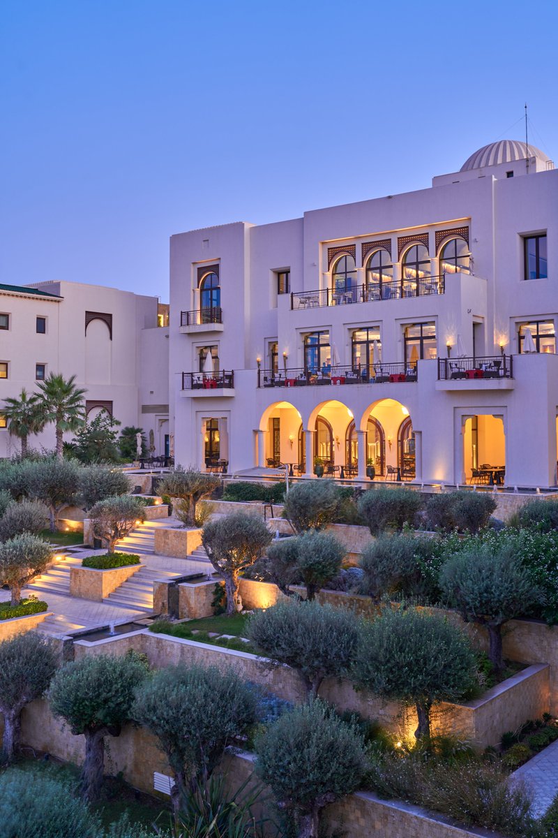 Dreaming of an idyllic escape overlooking the sea ?
We got you, discover our best offers through the link in bio.
#fourseasons #fstunis