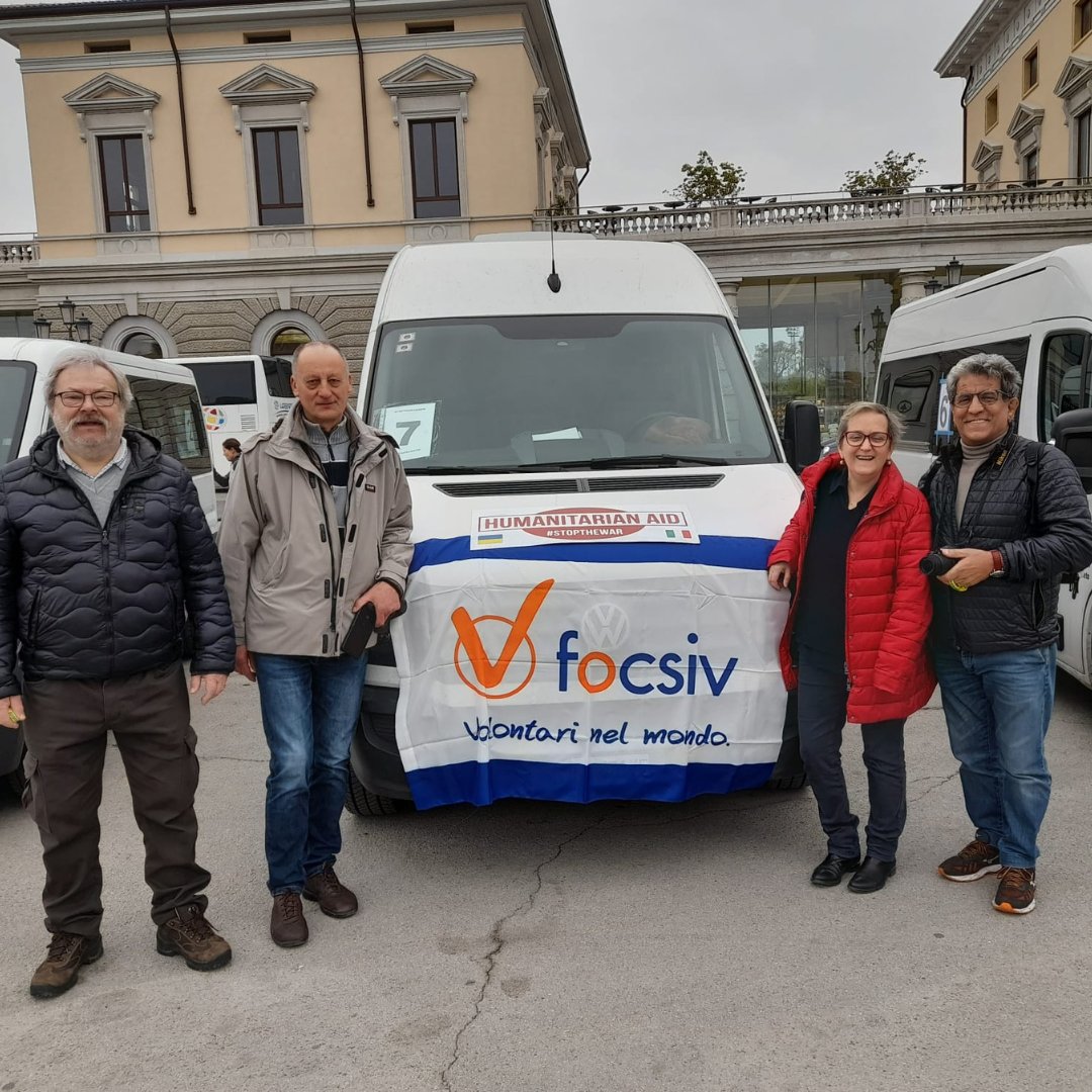 La carovana  della pace è una prova di fratellanza e di aiuto al popolo ucraino che lotta per la libertà.
Come Focsiv sentiamo il dovere  di fare la nostra parte, per quanto possiamo, in prima persona. 
La Presidente Ivana Borsotto 
#stopthewarnow