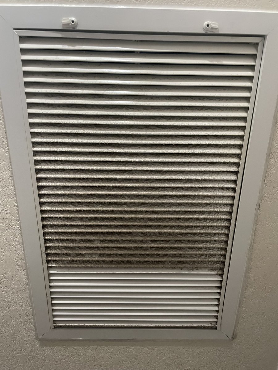Neighbors1hvac's tweet photo. The difference #ACCompanies. We go above and beyond for our customers. Does your ac tech do this?  #grills #filters #Houston #BayArea #needac #springtuneup #dirtyair #healthylifestyle #healthyhome #DonaldTrump # https://t.co/Ci4VYjRqhZ