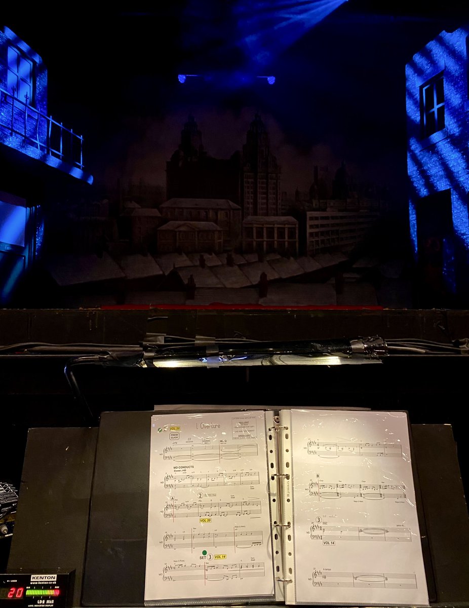 Last night I had the incredible privilege to conduct Blood Brothers at the Belgrade Theatre in Coventry. I feel so lucky to be surrounded by such a supportive cast, band, and company; special thanks to <a href="/MattMaloneMD/">☕️ Matt Malone 🍰</a> for trusting me!