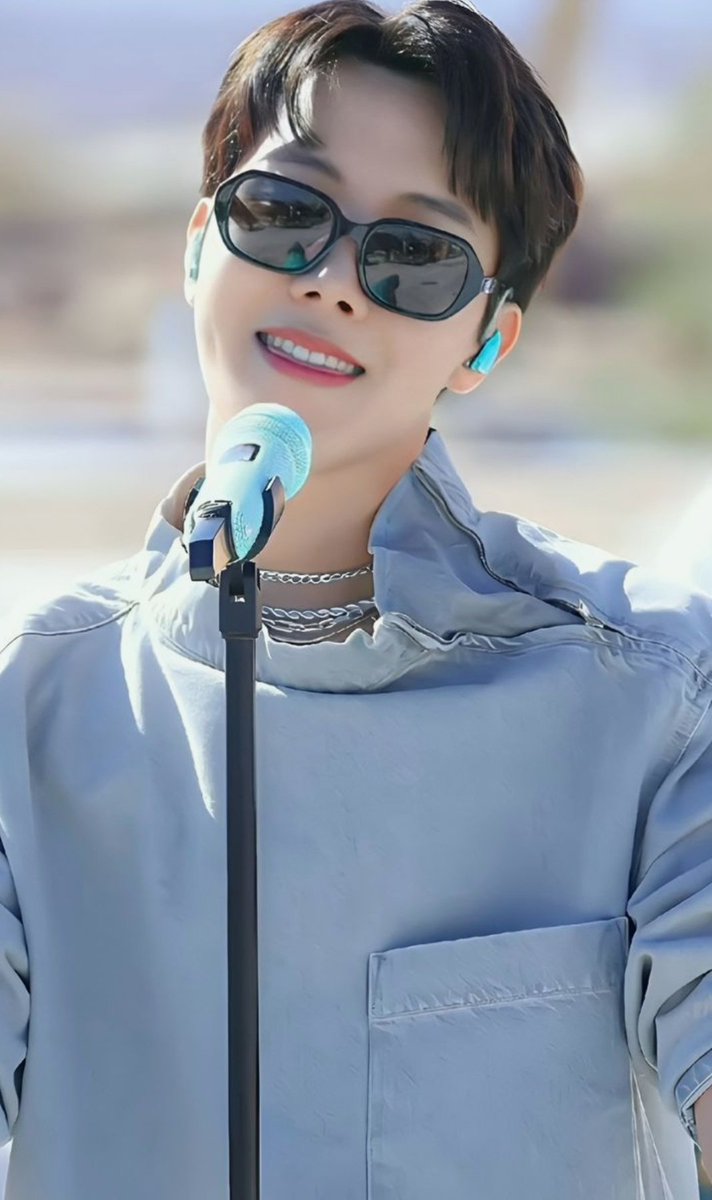 برا جیهوپ قفل بشکنین
100 ریت 
500 ریپ

I Vote #JHOPE from #BTS for #TOP100KPOPMEMBERS
<a href="/TOP100KPOP/">TOP 100</a>