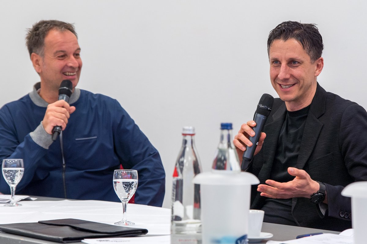 Das war die #VWS-Mitgliederversammlung. Hier gibt es den ausführlichen Text von Andreas Dach: sportjournalist.de/news/aus-den-r…